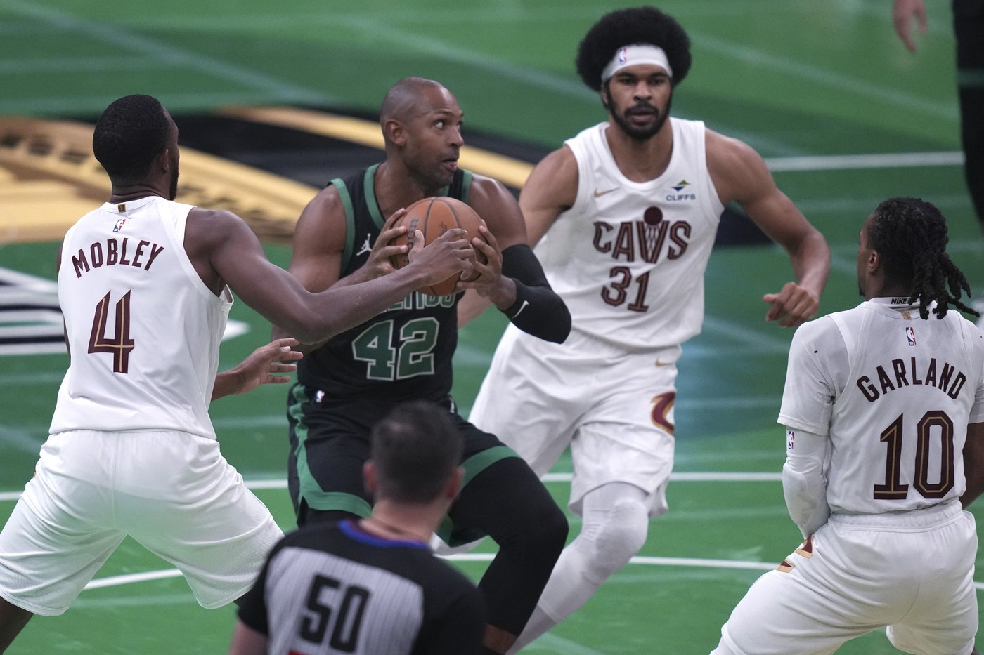 Cleveland's Darius Garland, New Orleans' Brandon Ingram miss game with injuries | iNFOnews.ca Cleveland's Darius Garland, New Orleans' Brandon Ingram miss game with injuries | iNFOnews.ca