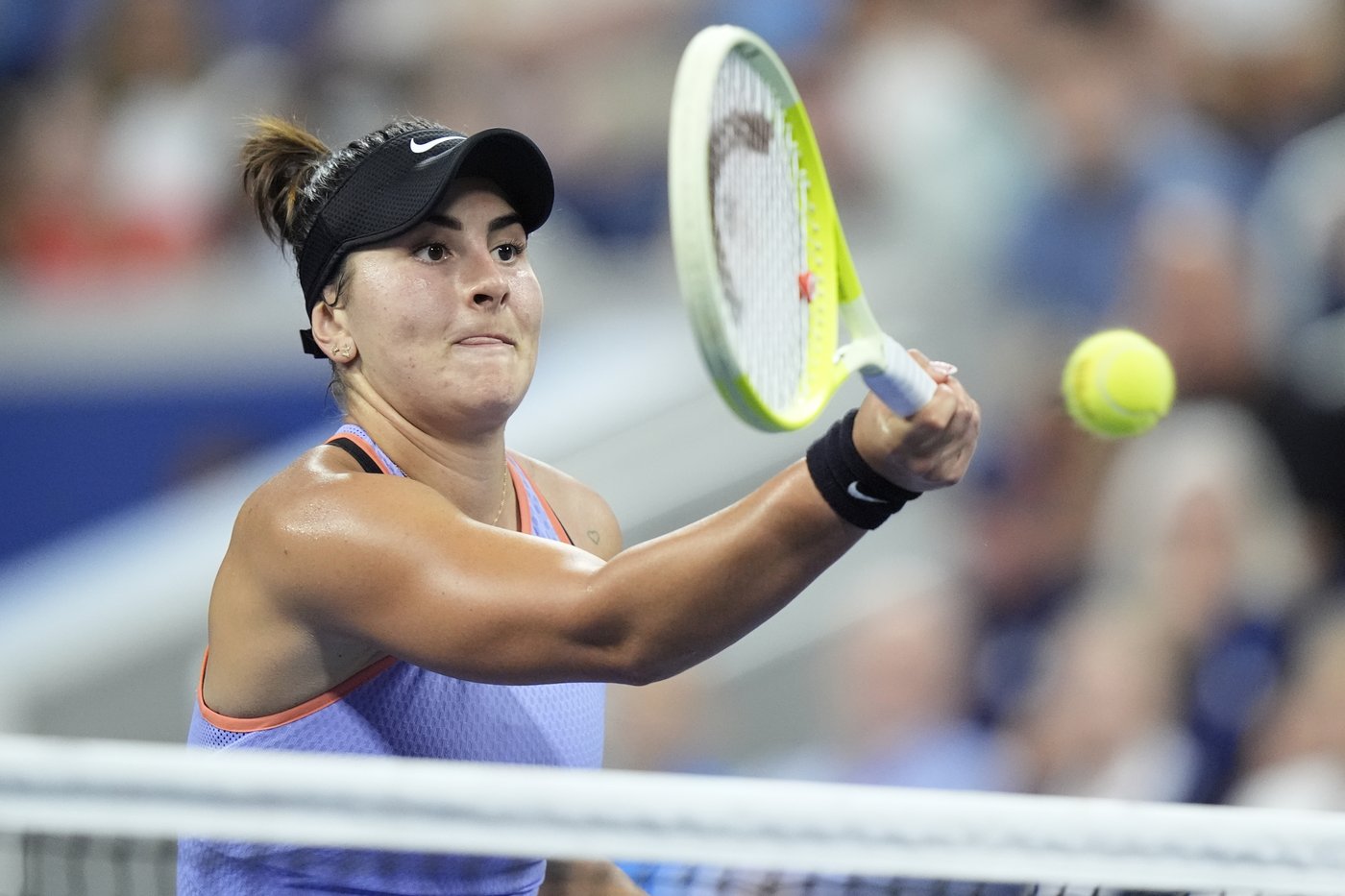 Andreescu defeats Rybakina in straight sets, advances to Italian Open fourth round | iNFOnews.ca