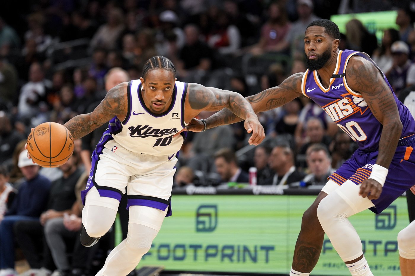 DeRozan scores 34, Kings rally to win in OT 127-118, ending Suns' win streak at 7 | iNFOnews.ca DeRozan scores 34, Kings rally to win in OT 127-118, ending Suns' win streak at 7 | iNFOnews.ca