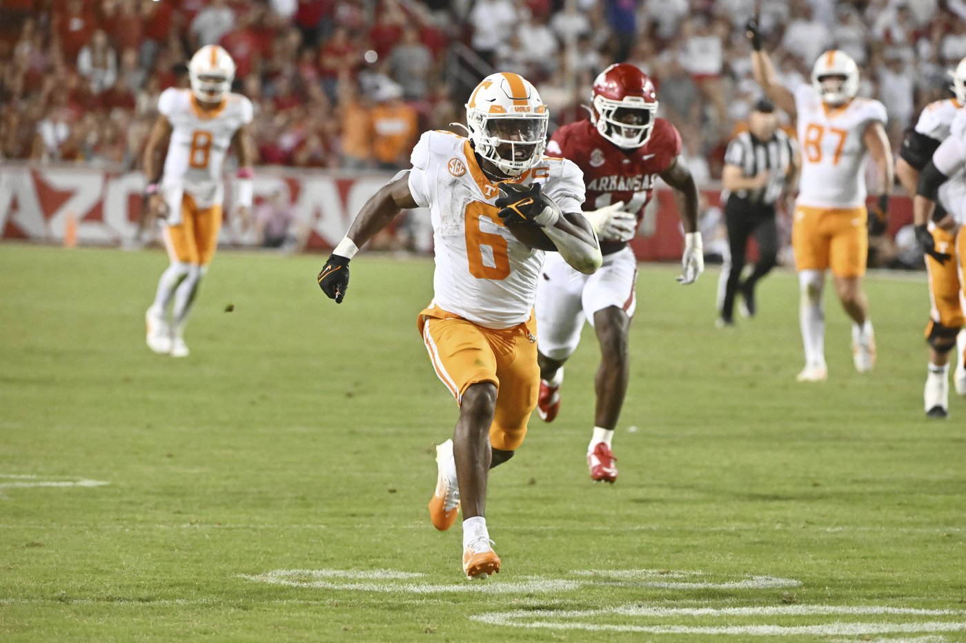 No. 8 Tennessee hosts Florida, eager to shake off loss against a Gators team that has won 2 straight | iNFOnews.ca No. 8 Tennessee hosts Florida, eager to shake off loss against a Gators team that has won 2 straight | iNFOnews.ca