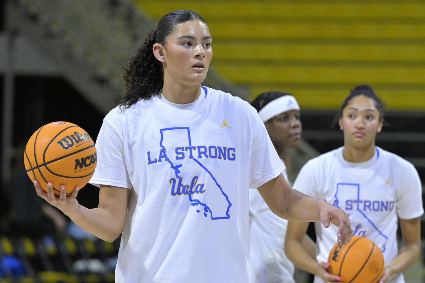 Betts, No. 1 UCLA hold off Penn State 83-67 in game relocated because of Los Angeles fires | iNFOnews.ca