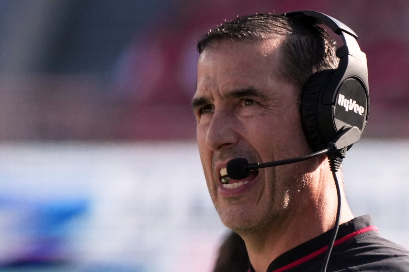 Luke Fickell will remain Wisconsin's coach 'beyond this season,' AD Chris McIntosh says | iNFOnews.ca Luke Fickell will remain Wisconsin's coach 'beyond this season,' AD Chris McIntosh says | iNFOnews.ca