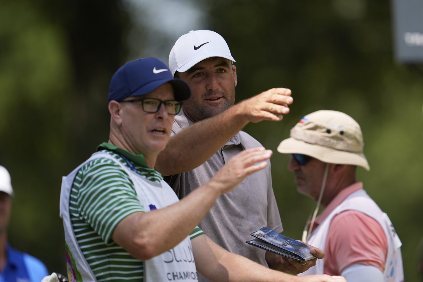 Scottie Scheffler to use a different caddie at BMW Championship as regular deals with family matter | iNFOnews.ca