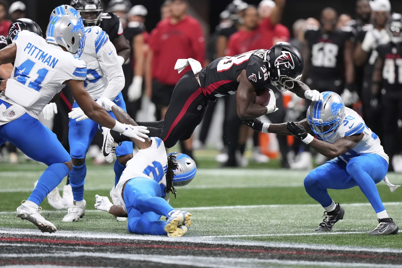 Lions-Falcons preseason game ends early after serious injury to Detroit's Morice Norris | iNFOnews.ca