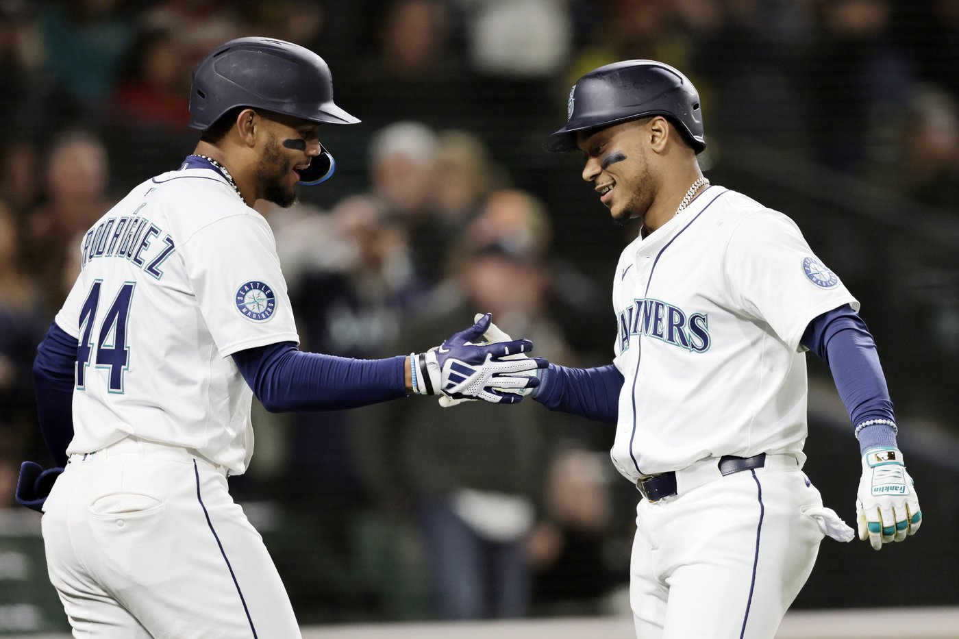 Polanco has 2 homers, 5 RBIs as Mariners beat Angels 5-3 | iNFOnews.ca