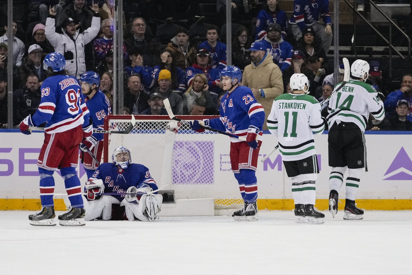 Benn scores in OT and Stars erase 3-goal deficit to beat Rangers 5-4 | iNFOnews.ca