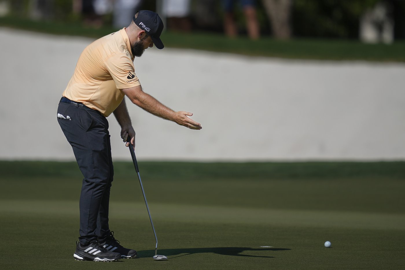 McIlroy one off the lead at World Tour Championship and in good shape to clinch Race to Dubai title | iNFOnews.ca McIlroy one off the lead at World Tour Championship and in good shape to clinch Race to Dubai title | iNFOnews.ca