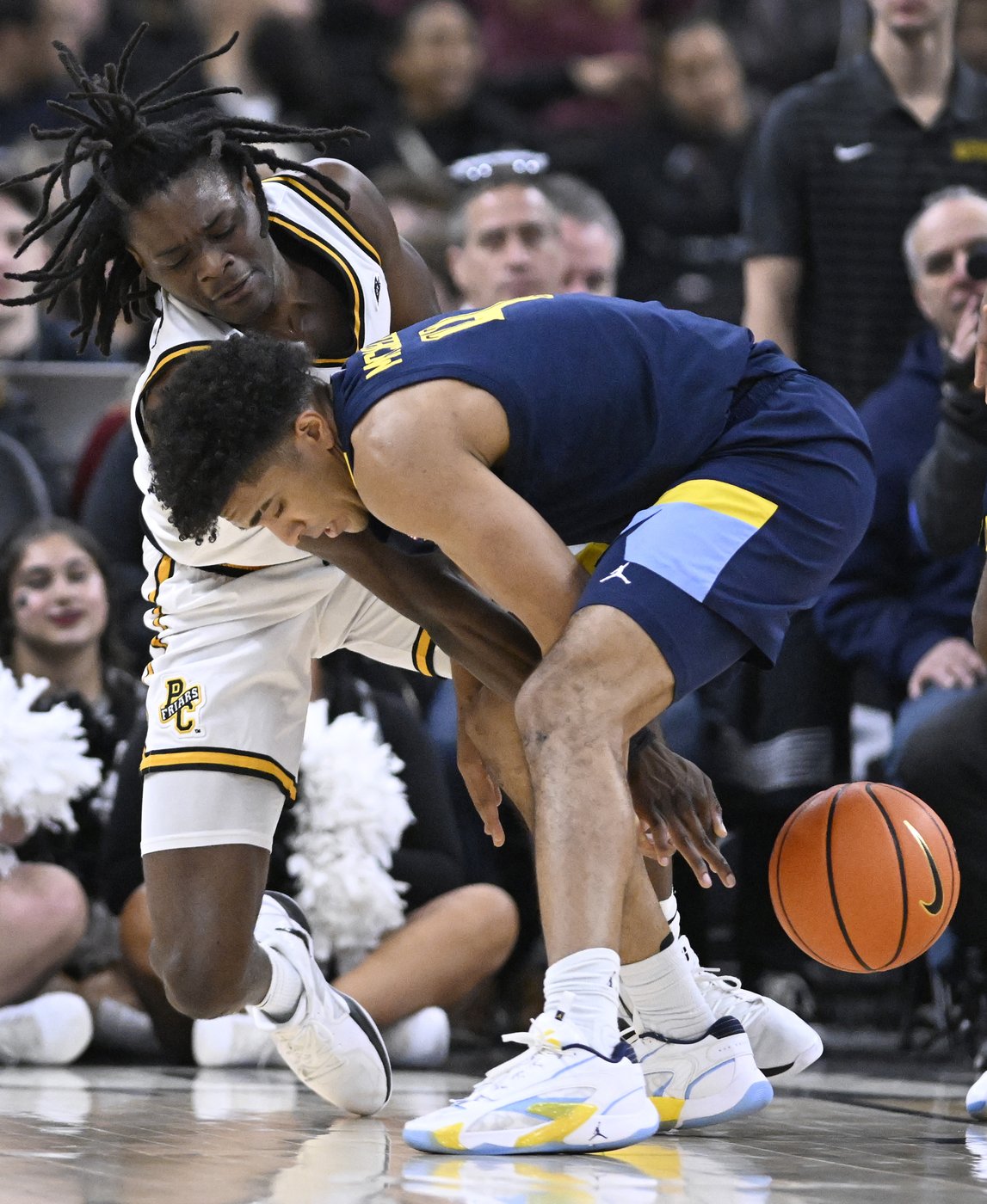 Kam Jones had 18 points and 10 assists to No. 8 Marquette to a 78-50 win over Providence | iNFOnews.ca Kam Jones had 18 points and 10 assists to No. 8 Marquette to a 78-50 win over Providence | iNFOnews.ca