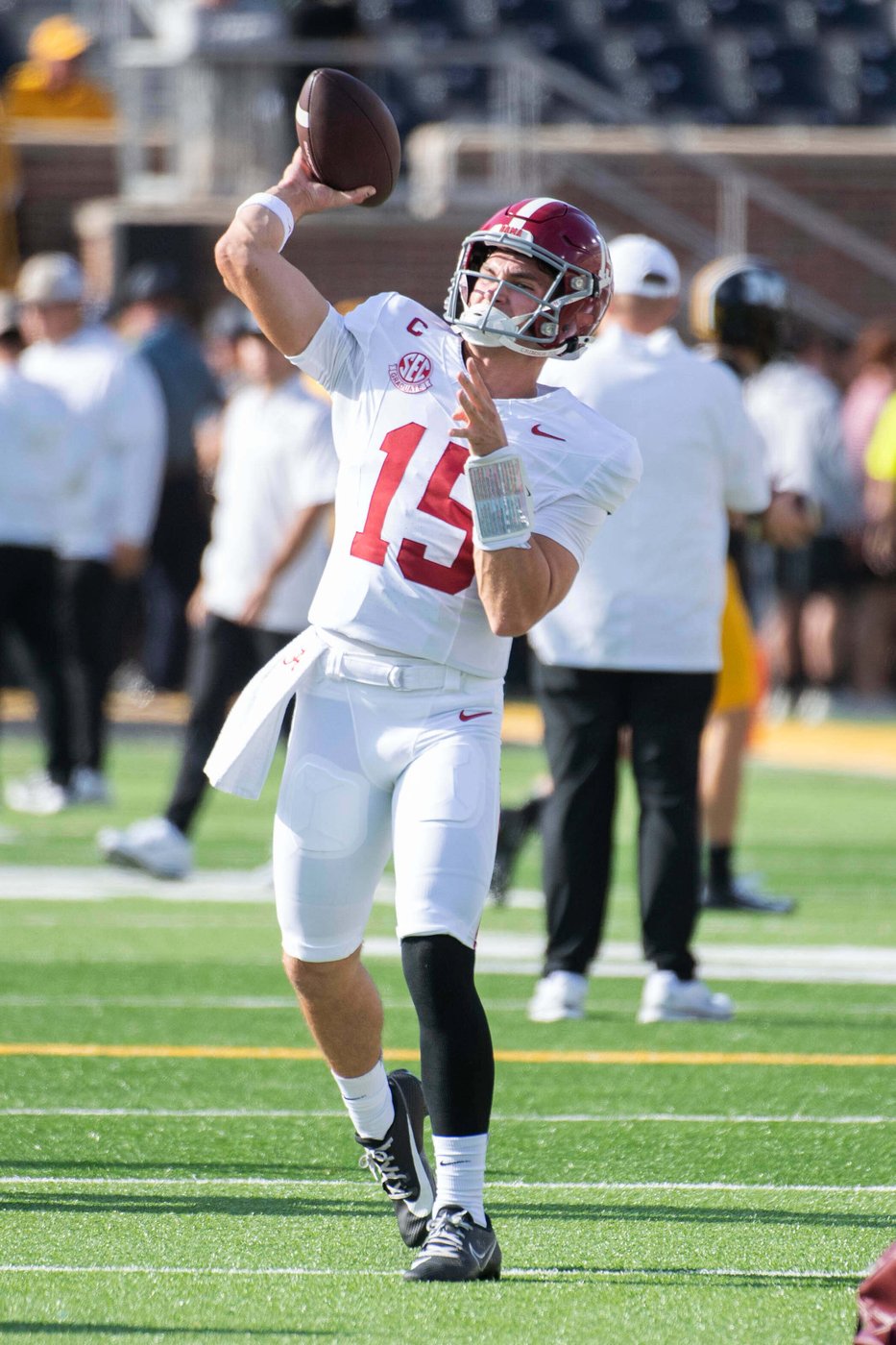 Ty Simpson shines as No. 8 Alabama edges No. 14 Missouri 27-24 to push winning streak to 5 | iNFOnews.ca Ty Simpson shines as No. 8 Alabama edges No. 14 Missouri 27-24 to push winning streak to 5 | iNFOnews.ca
