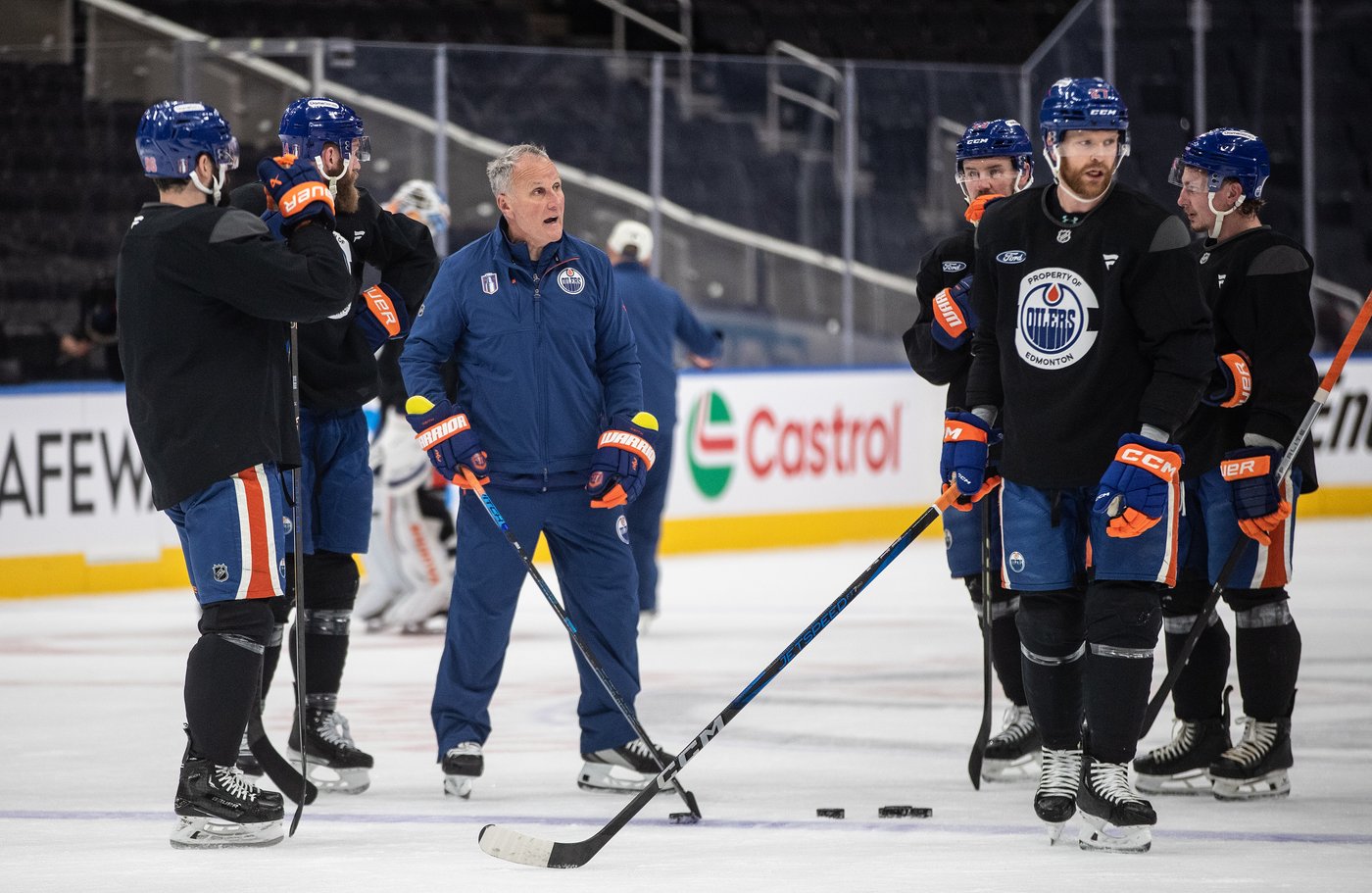 Coffey won't return as Oilers assistant coach, Schwartz out as goaltending coach | iNFOnews.ca Coffey won't return as Oilers assistant coach, Schwartz out as goaltending coach | iNFOnews.ca