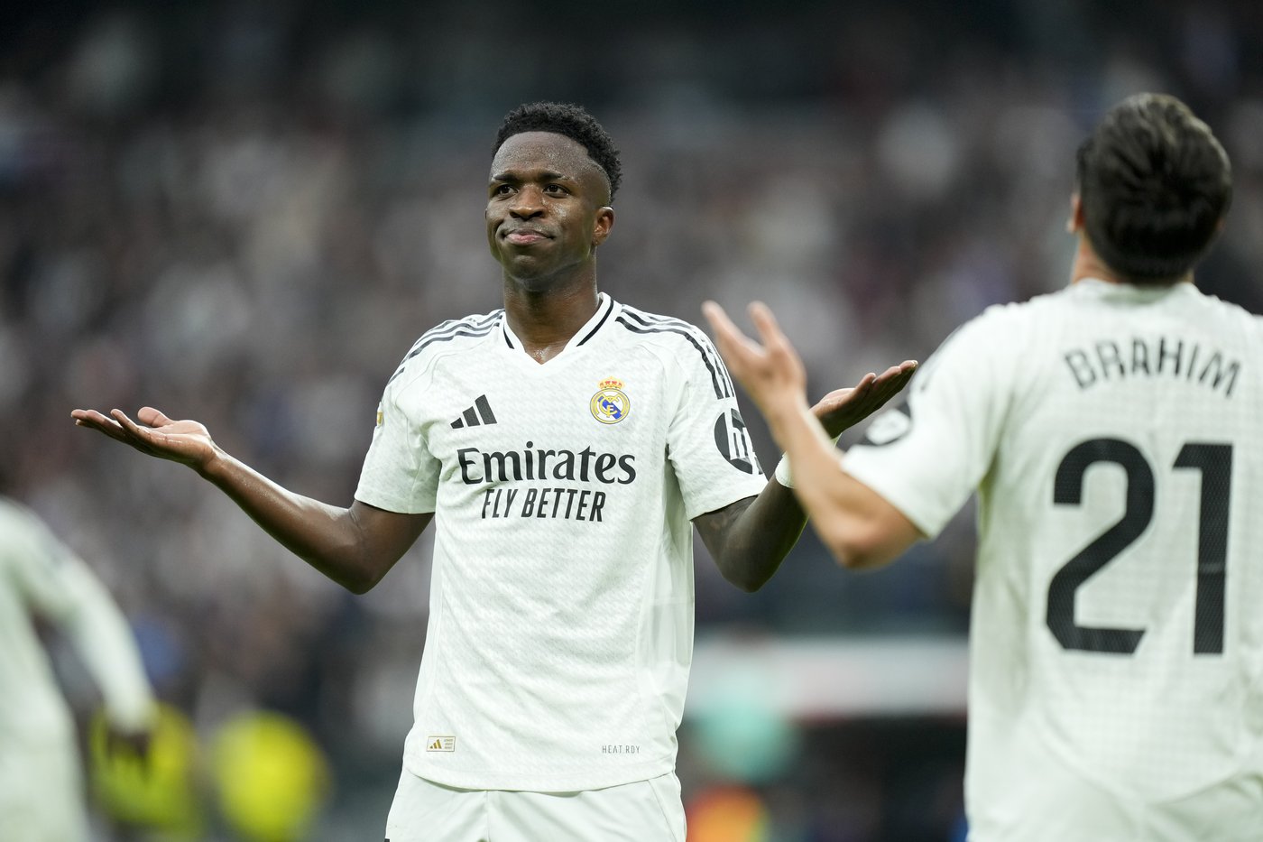 Vinícius nets hat trick in win as three Real Madrid players go down injured; Militão tears ACL | iNFOnews.ca Vinícius nets hat trick in win as three Real Madrid players go down injured; Militão tears ACL | iNFOnews.ca