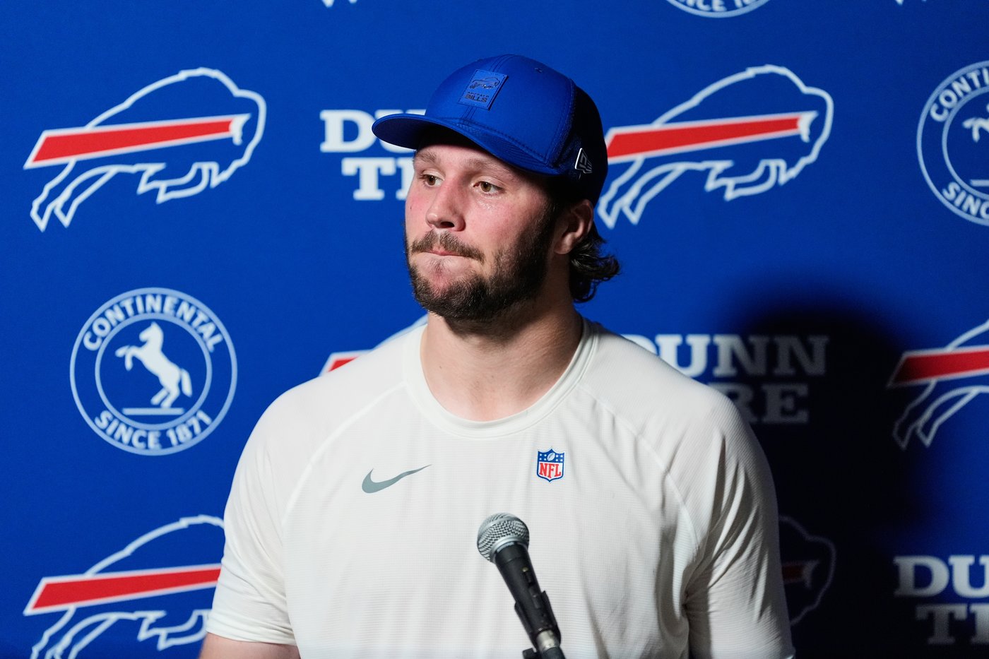 Josh Allen's inconsistencies persist in loss at Houston, as Bills slip further out of AFC East race | iNFOnews.ca Josh Allen's inconsistencies persist in loss at Houston, as Bills slip further out of AFC East race | iNFOnews.ca