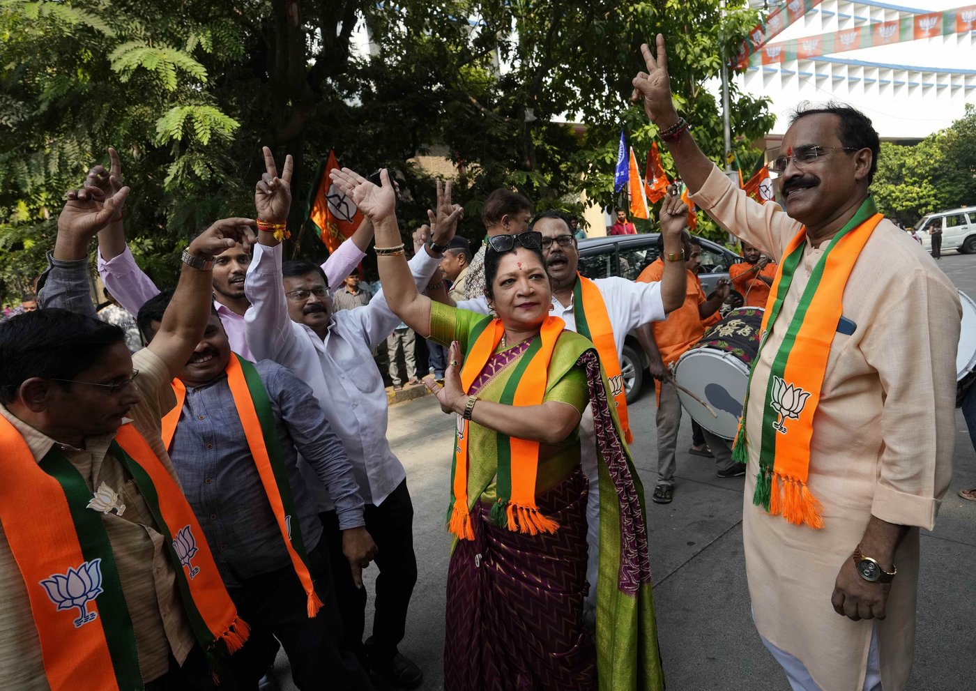 Modi's party heads for victory in Maharashtra state election while opposition wins Jharkhand | iNFOnews.ca Modi's party heads for victory in Maharashtra state election while opposition wins Jharkhand | iNFOnews.ca