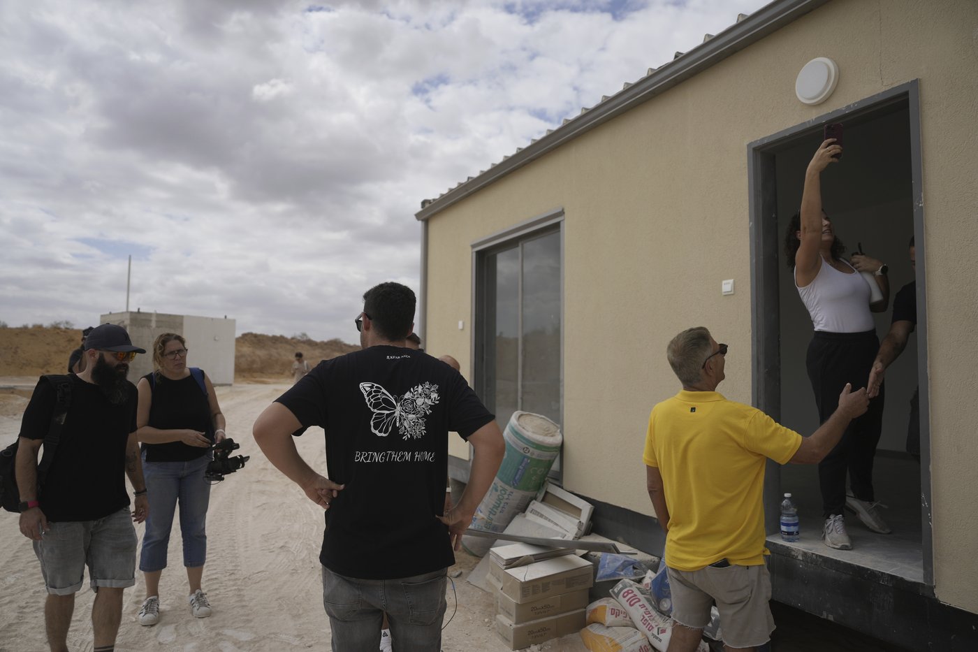 A year after the Hamas attack shattered this Israeli community, going home still feels impossible | iNFOnews.ca A year after the Hamas attack shattered this Israeli community, going home still feels impossible | iNFOnews.ca