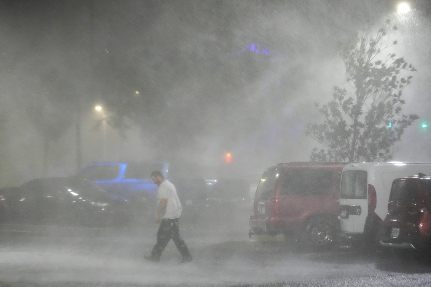 Milton by the numbers: At least 5 dead, at least 12 tornadoes, 3.4M without power | iNFOnews.ca