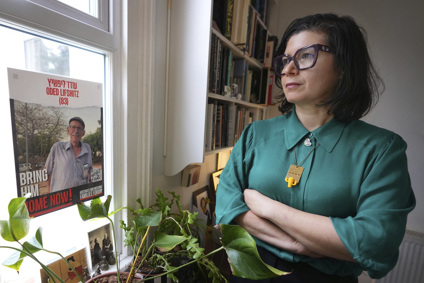 Daughter of one of the oldest Israeli hostages hopes for answers in ceasefire deal | iNFOnews.ca Daughter of one of the oldest Israeli hostages hopes for answers in ceasefire deal | iNFOnews.ca
