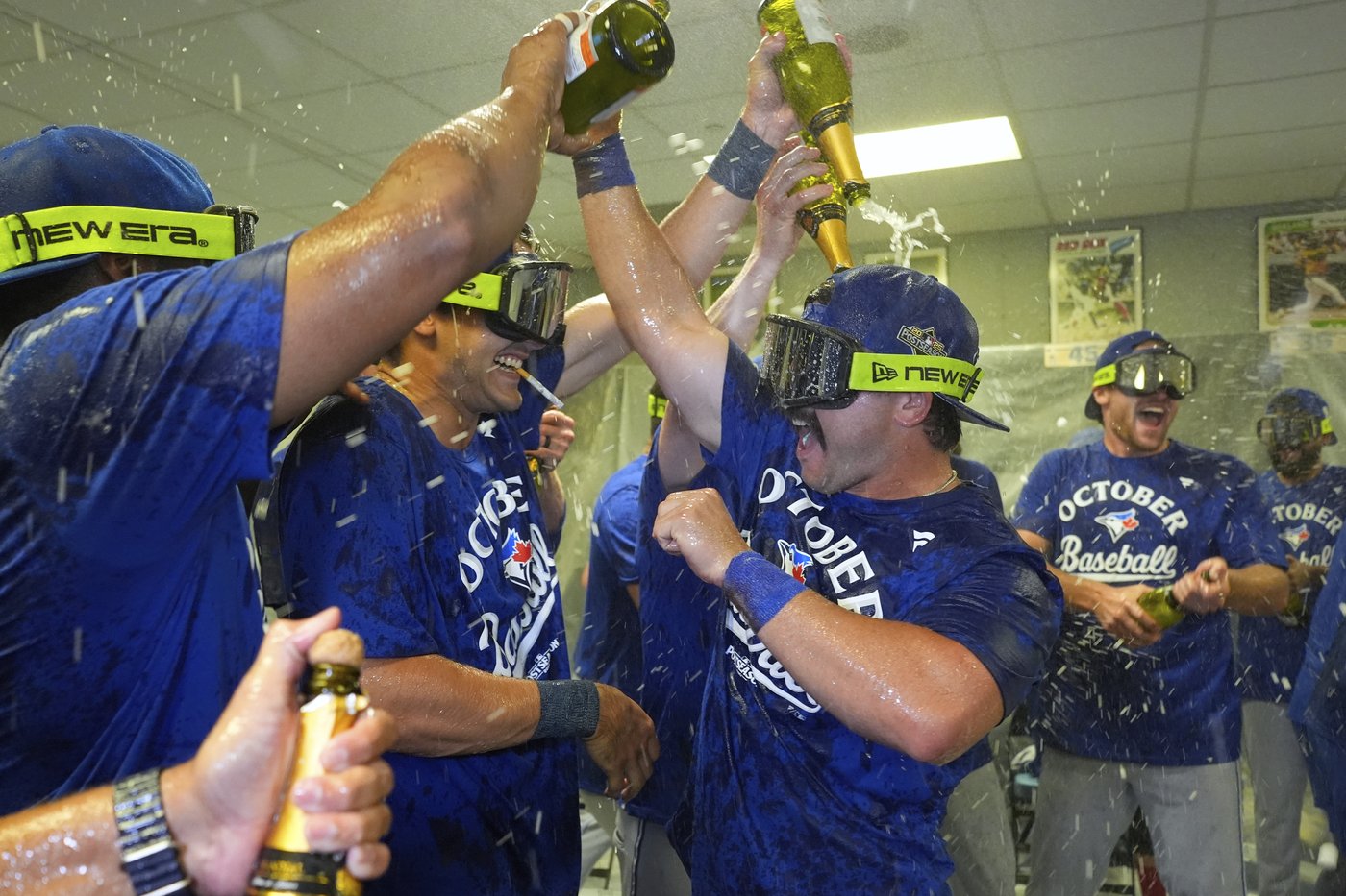 Blue Jays are 1st AL team to clinch playoff spot; best record in league, East title still in play | iNFOnews.ca Blue Jays are 1st AL team to clinch playoff spot; best record in league, East title still in play | iNFOnews.ca