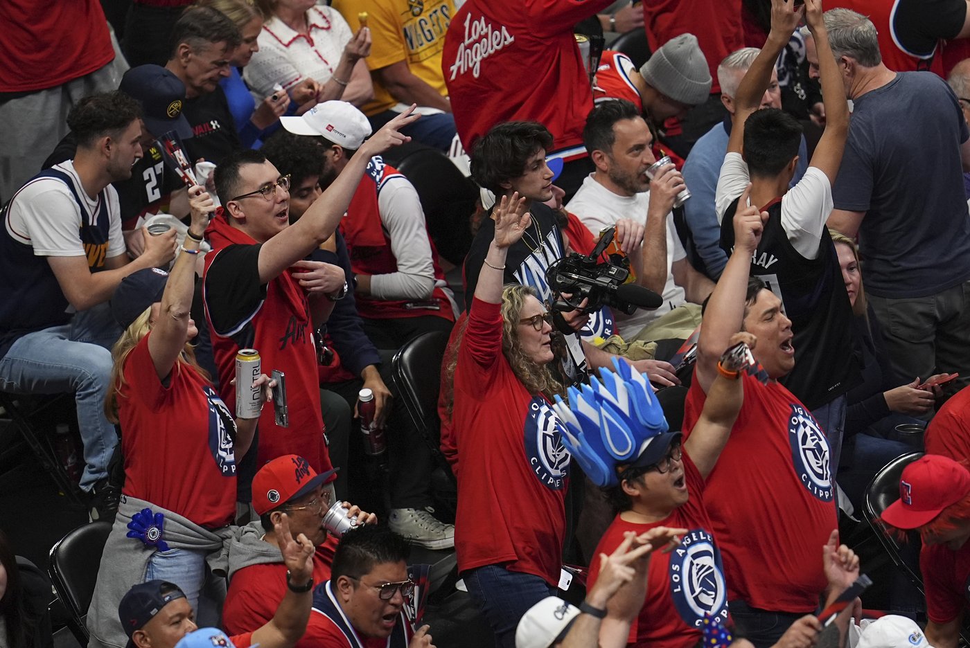 Wall of support: Clippers fans flown out to Denver by owner Steve Ballmer for Game 7 against Nuggets | iNFOnews.ca Wall of support: Clippers fans flown out to Denver by owner Steve Ballmer for Game 7 against Nuggets | iNFOnews.ca