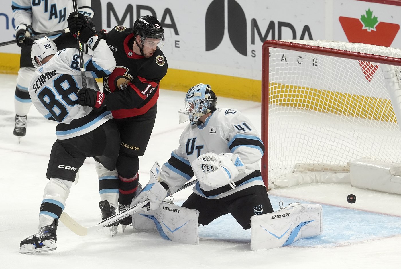 Senators get depth scoring to knock off Mammoth 4-2 | iNFOnews.ca