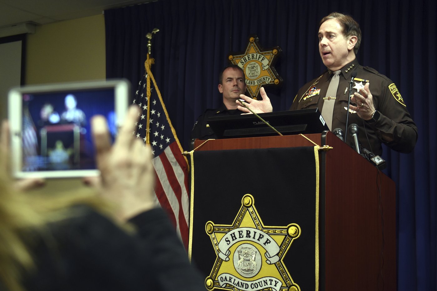 Sheriff says 3 kids found 'basically abandoned' for years at suburban Detroit home | iNFOnews.ca