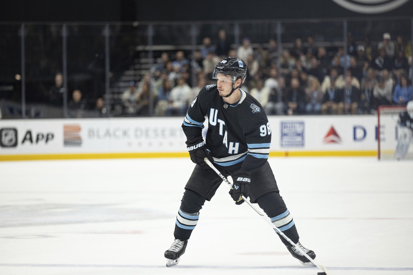 Wennberg's OT goal gives Sharks 5-4 win over Utah for 1st win | iNFOnews.ca