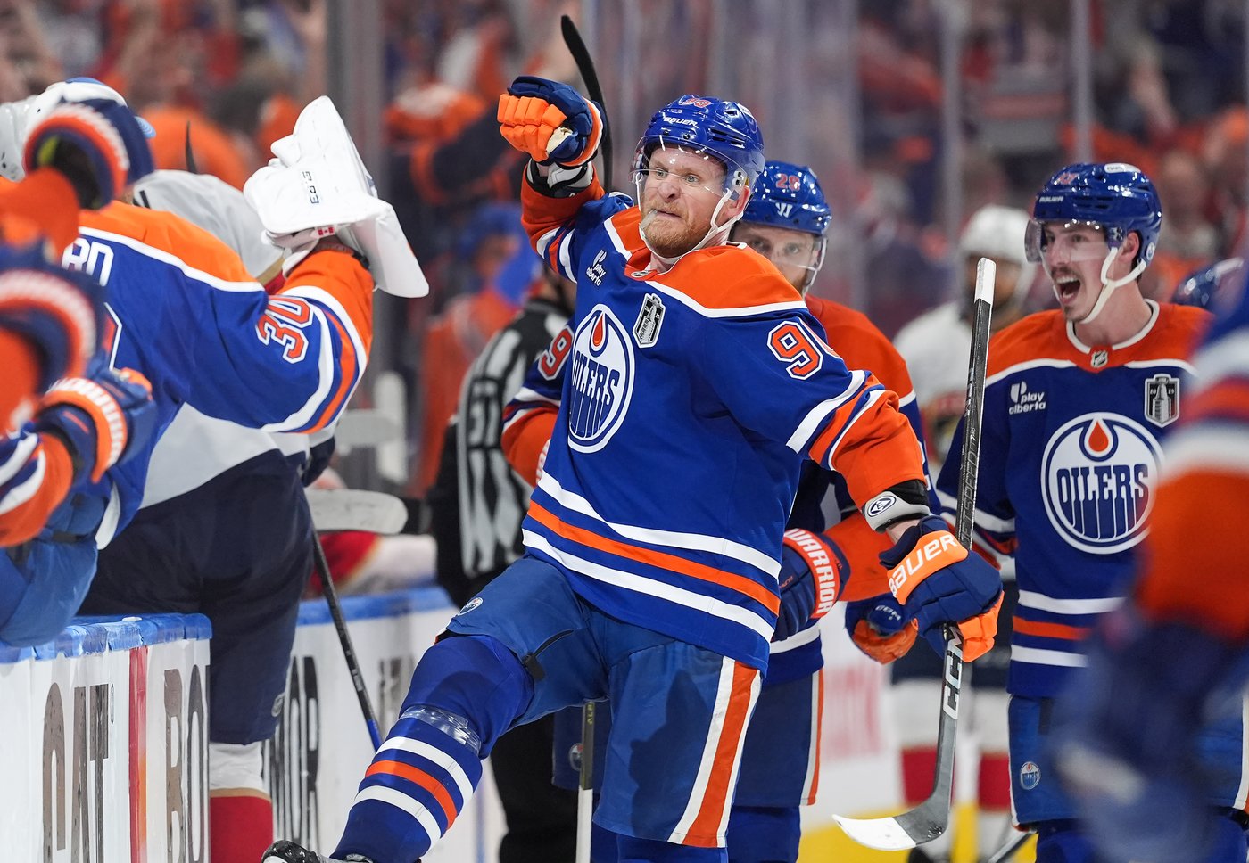 'He's a battler': Veteran forward Corey Perry playing key role for Oilers | iNFOnews.ca 'He's a battler': Veteran forward Corey Perry playing key role for Oilers | iNFOnews.ca