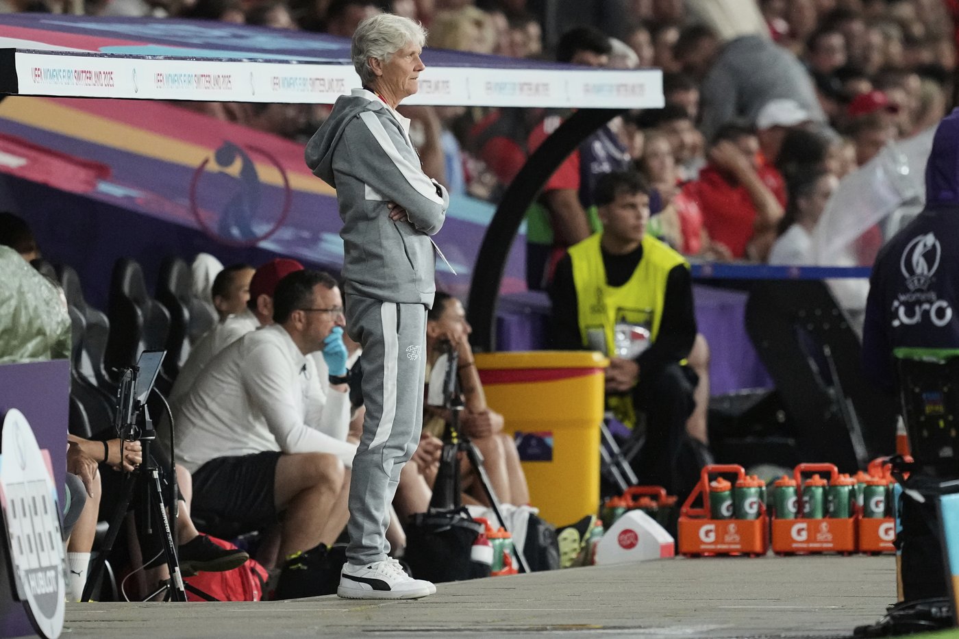 Euro 2025: Host Switzerland's late goals secure 2-0 win over Iceland | iNFOnews.ca Euro 2025: Host Switzerland's late goals secure 2-0 win over Iceland | iNFOnews.ca