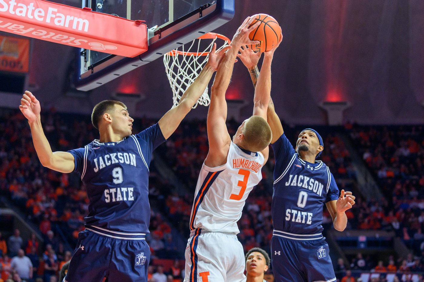 David Mirkovic has 19 points, 14 rebounds to lead No. 17 Illinois to a 113-55 win over Jackson State | iNFOnews.ca David Mirkovic has 19 points, 14 rebounds to lead No. 17 Illinois to a 113-55 win over Jackson State | iNFOnews.ca