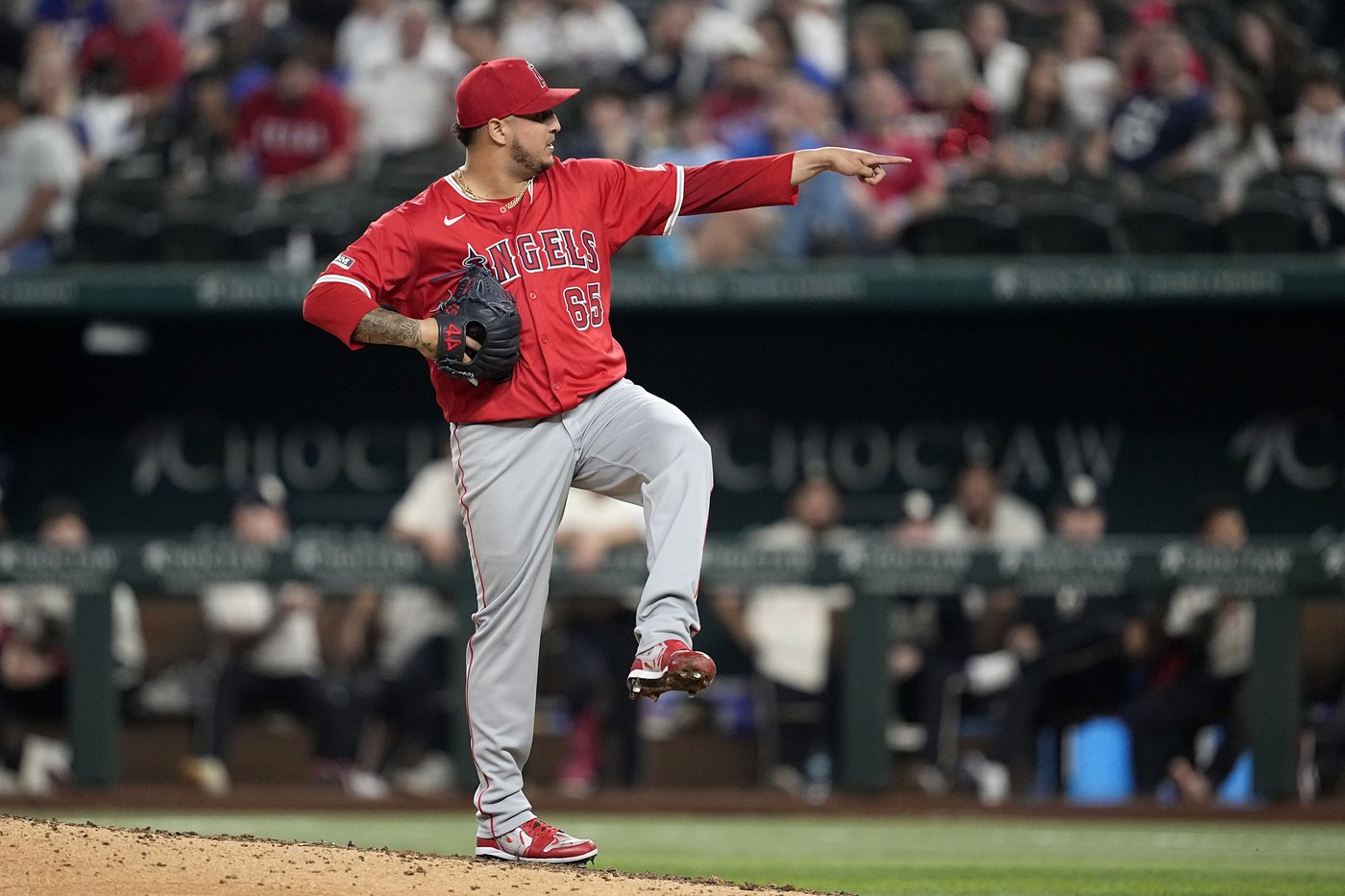 Left-hander José Quijada and Angels avoid arbitration, agree to 1-year deal for $1,075,000 | iNFOnews.ca
