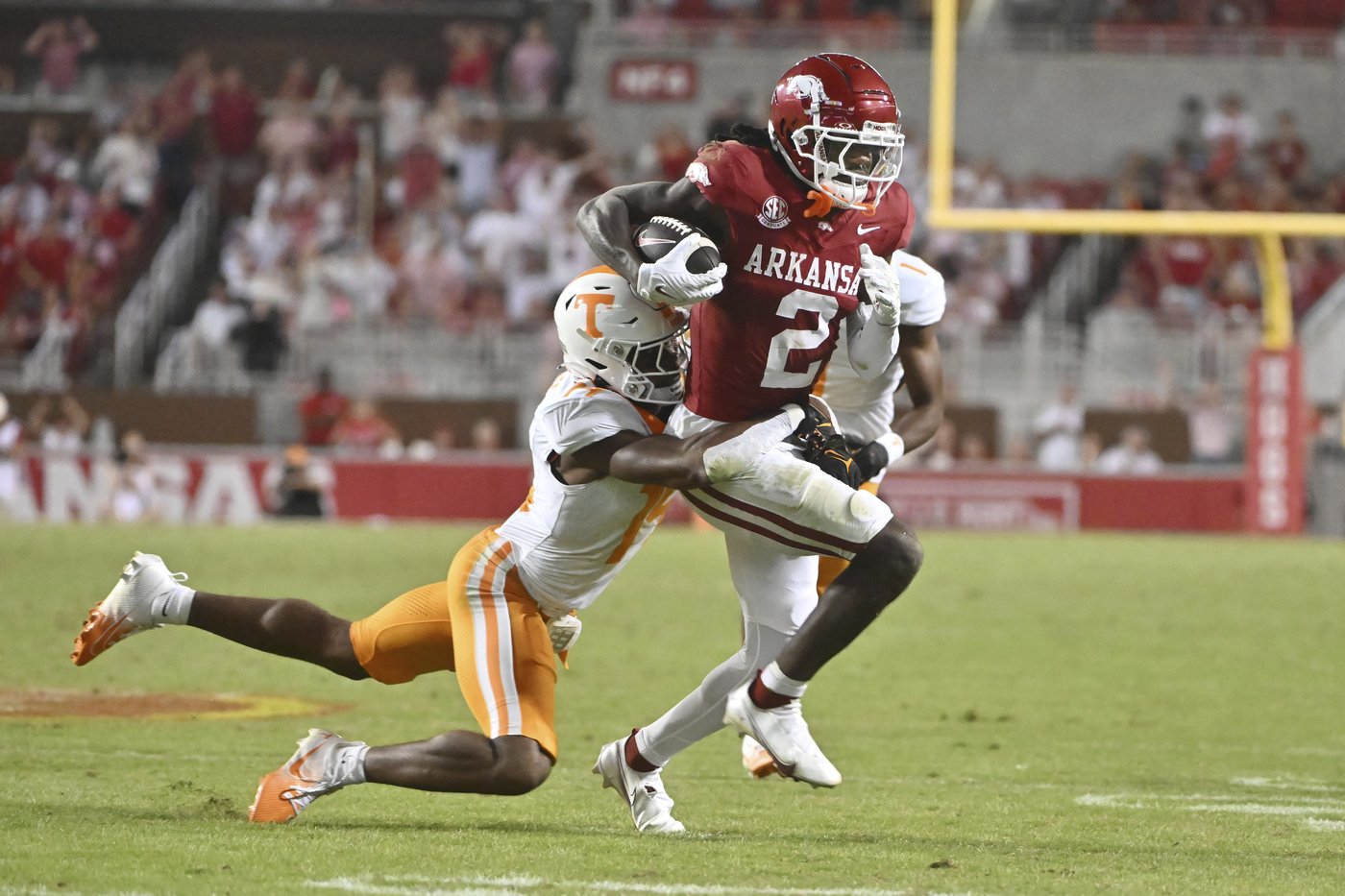 Arkansas looks for second straight Top 10 upset when it hosts LSU | iNFOnews.ca