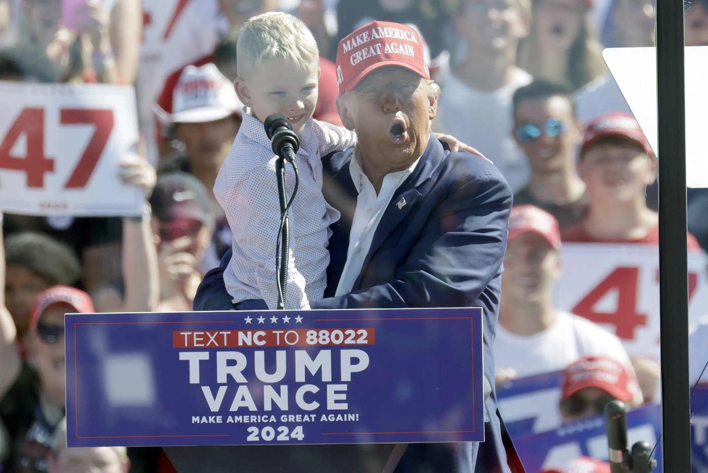 Trump appeals to women in return to North Carolina without Mark Robinson, a top in-state supporter | iNFOnews.ca Trump appeals to women in return to North Carolina without Mark Robinson, a top in-state supporter | iNFOnews.ca