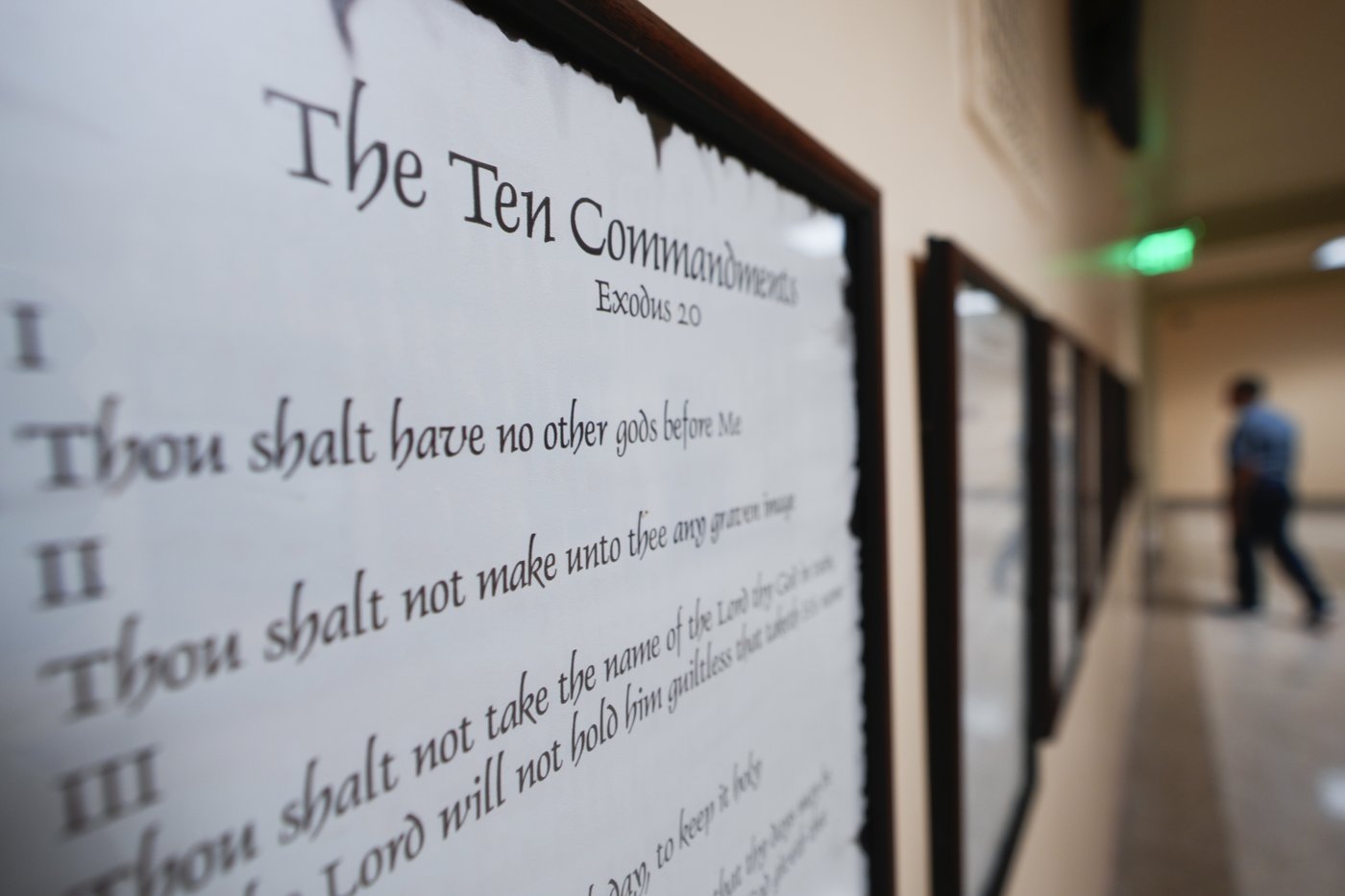 Louisiana's 2020 Teacher of the Year is trying to block the state's Ten Commandments law | iNFOnews.ca Louisiana's 2020 Teacher of the Year is trying to block the state's Ten Commandments law | iNFOnews.ca