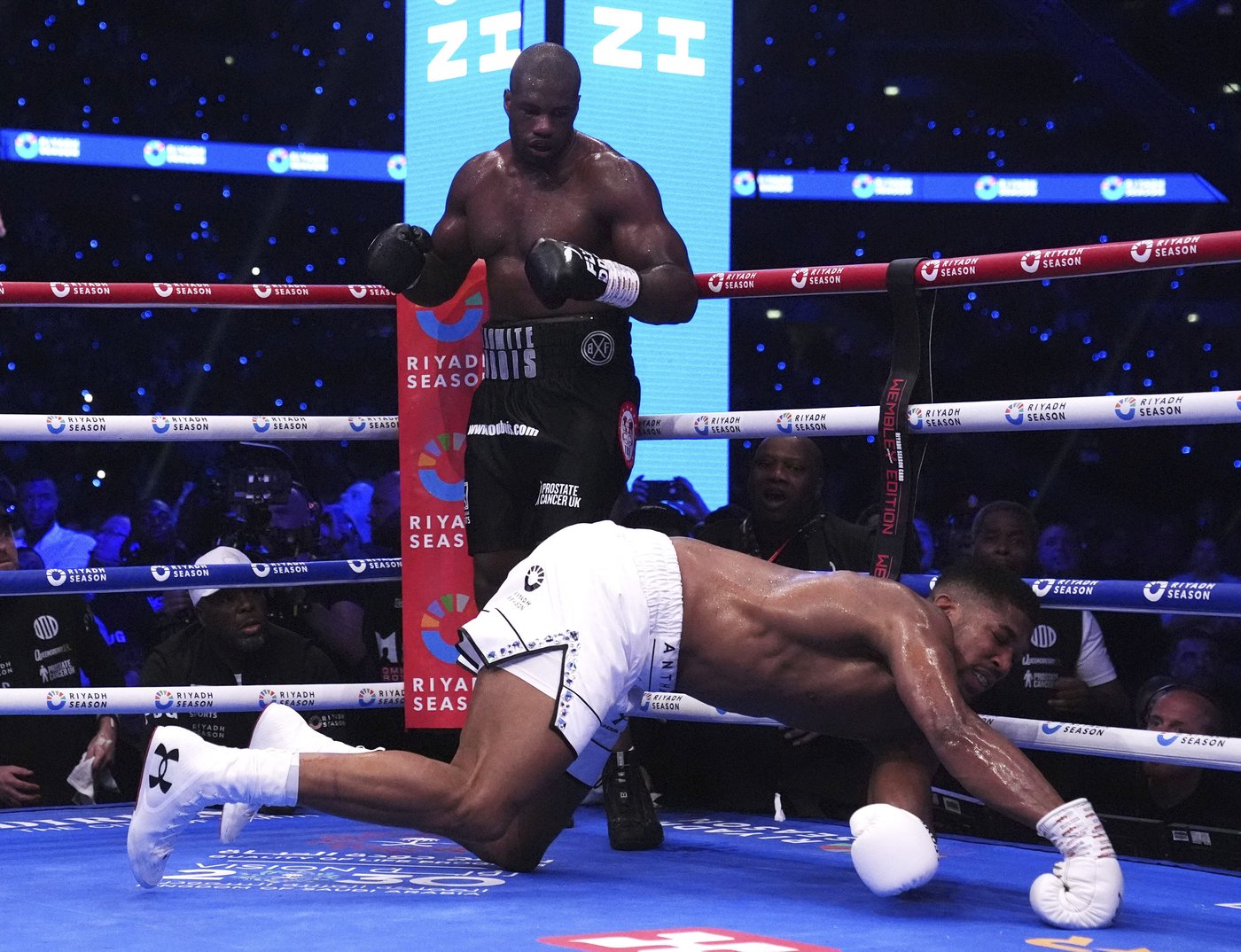 Dubois beats up Joshua to retain IBF heavyweight title with brutal 5th-round knockout | iNFOnews.ca Dubois beats up Joshua to retain IBF heavyweight title with brutal 5th-round knockout | iNFOnews.ca