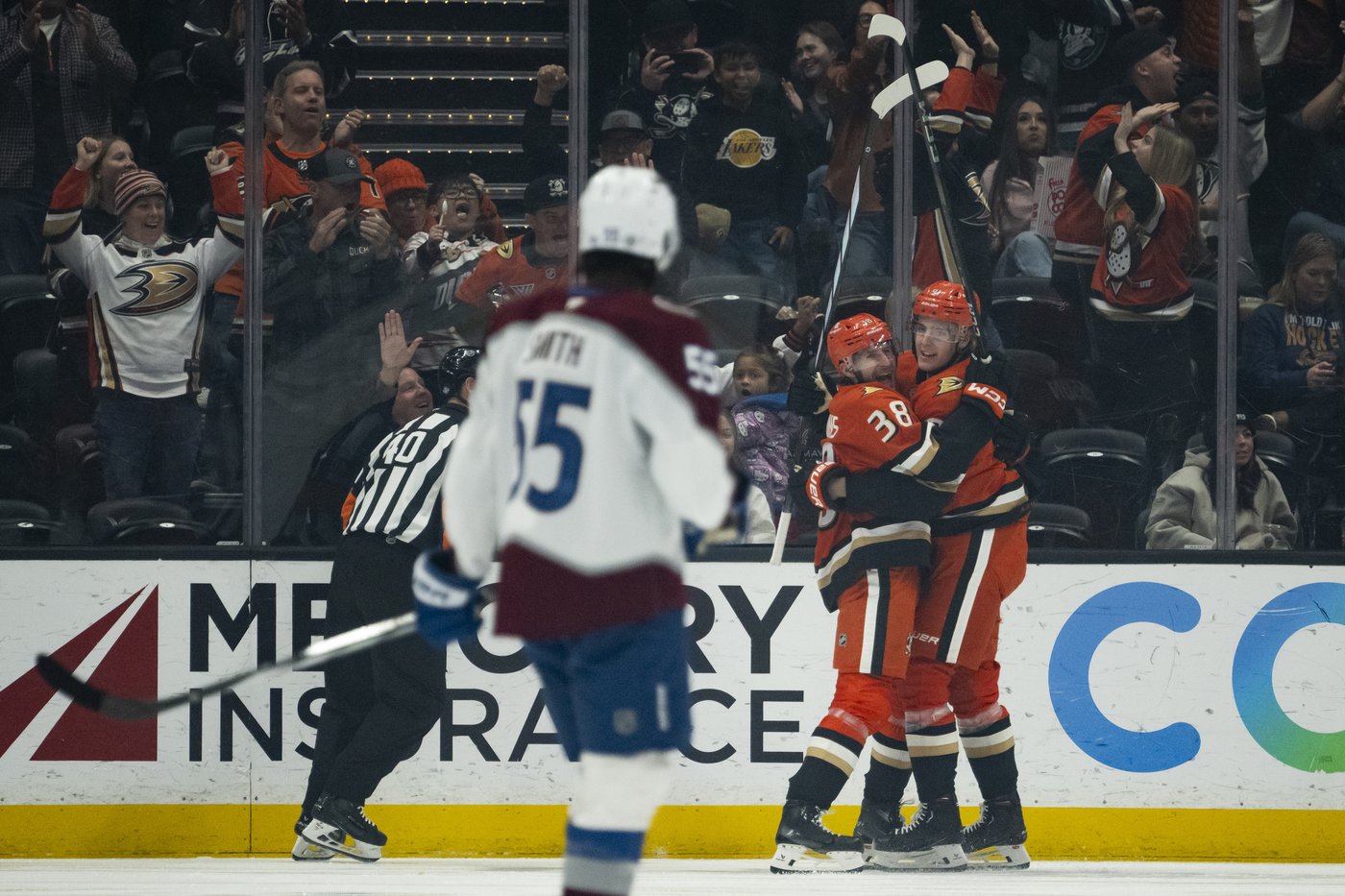 Makar, Avalanche continue special teams success in 4-2 win over Ducks | iNFOnews.ca Makar, Avalanche continue special teams success in 4-2 win over Ducks | iNFOnews.ca