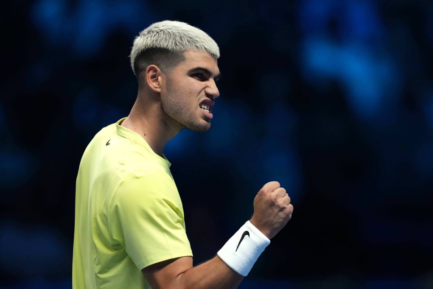 Carlos Alcaraz triumphs over Alex de Minaur in ATP Finals opener | iNFOnews.ca