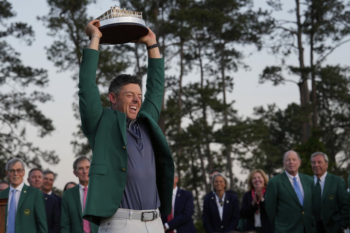Rory McIlroy showed he can handle the tough times. It made him a Masters champion | iNFOnews.ca