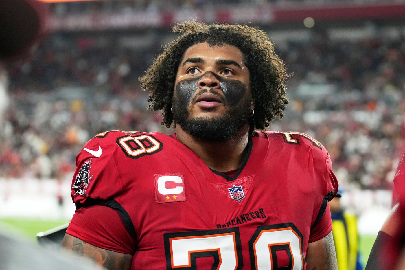 Buccaneers' Wirfs has knee surgery, could miss start of the season, AP source says | iNFOnews.ca Buccaneers' Wirfs has knee surgery, could miss start of the season, AP source says | iNFOnews.ca