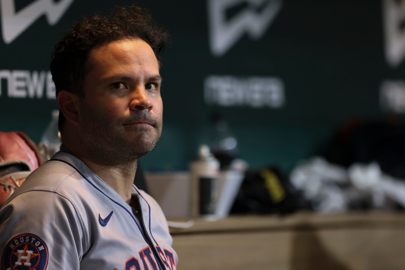 Athletics beat slumping Astros 5-1 as slumping Houston falls out of playoff position | iNFOnews.ca