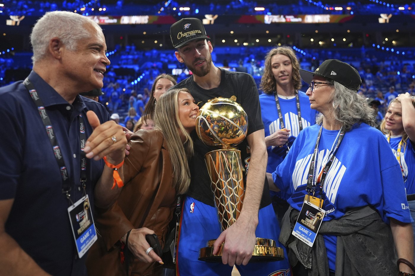 Chet Holmgren and Oklahoma City Thunder agree on a 5-year contract extension, AP source says | iNFOnews.ca Chet Holmgren and Oklahoma City Thunder agree on a 5-year contract extension, AP source says | iNFOnews.ca