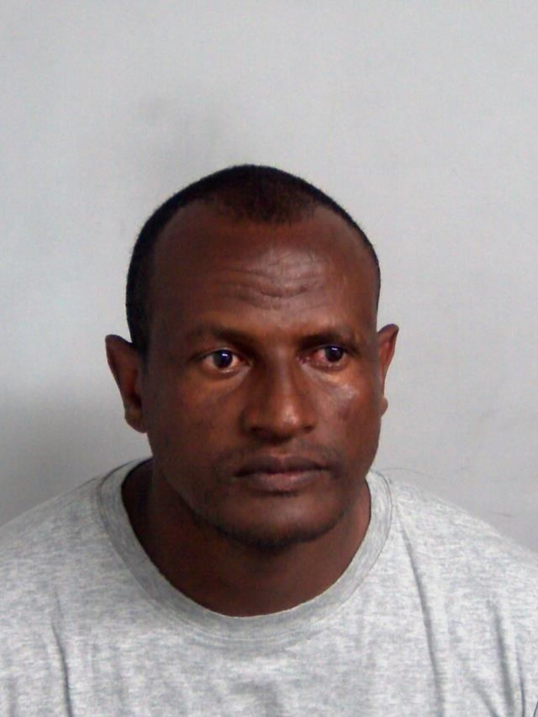 Convicted sex offender who was mistakenly released from a UK prison is deported to Ethiopia | iNFOnews.ca