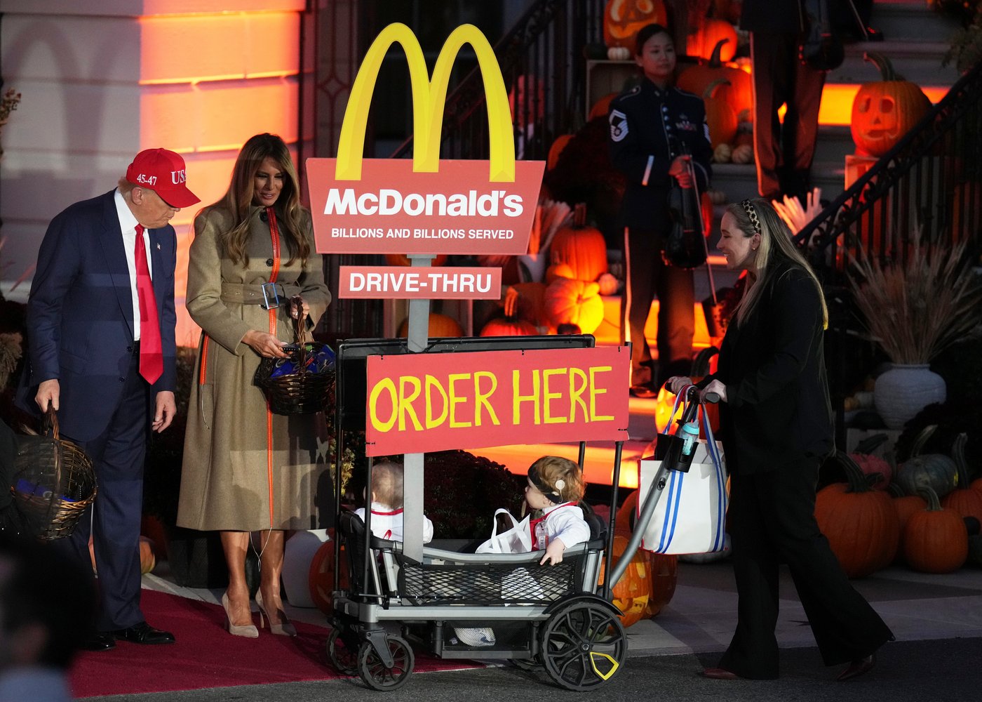 Trump hosts White House Halloween bash with superheroes and presidential lookalikes amid shutdown | iNFOnews.ca