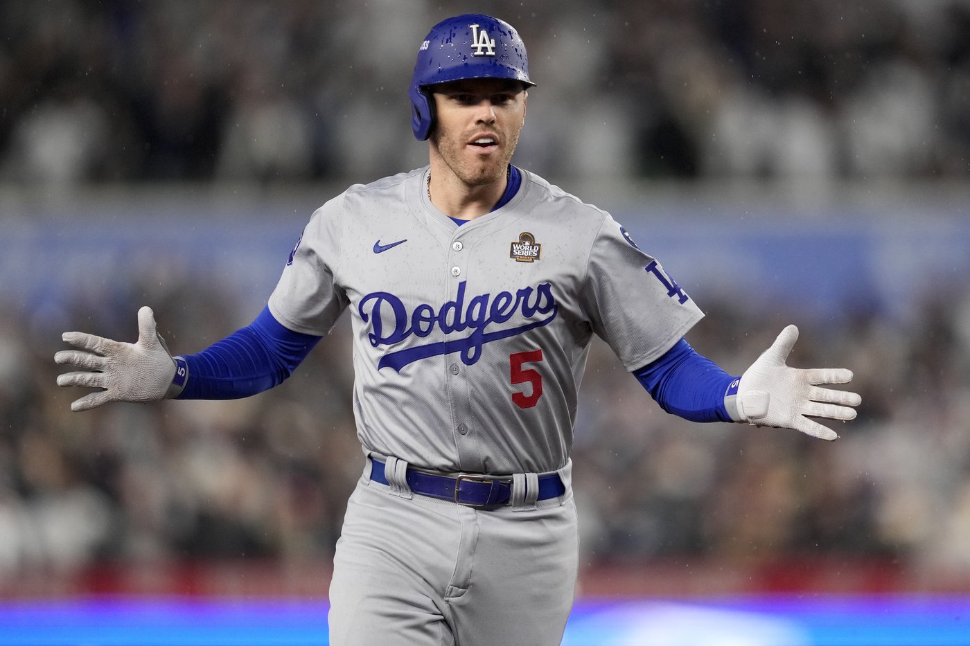 Freddie Freeman homers again for Dodgers early in Game 4 to set a pair of World Series records | iNFOnews.ca