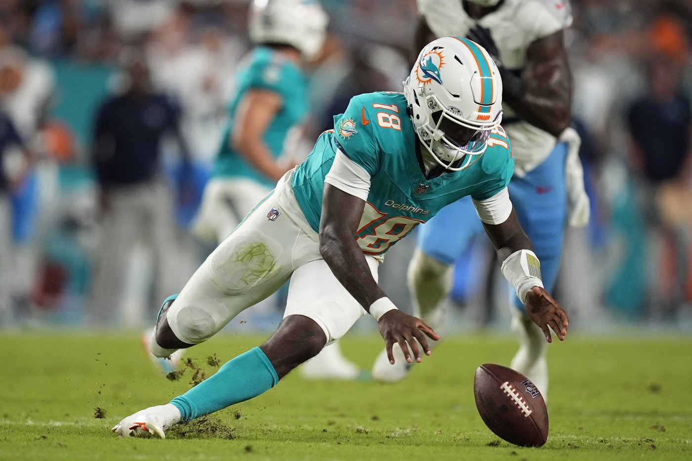 Dolphins sticking with QB Tyler Huntley as offense continues to struggle without Tua Tagovailoa | iNFOnews.ca Dolphins sticking with QB Tyler Huntley as offense continues to struggle without Tua Tagovailoa | iNFOnews.ca