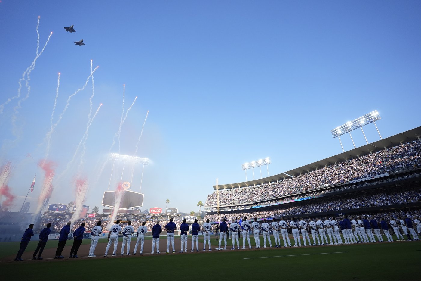 Asking price above $1,300 for World Series resale tickets | iNFOnews.ca