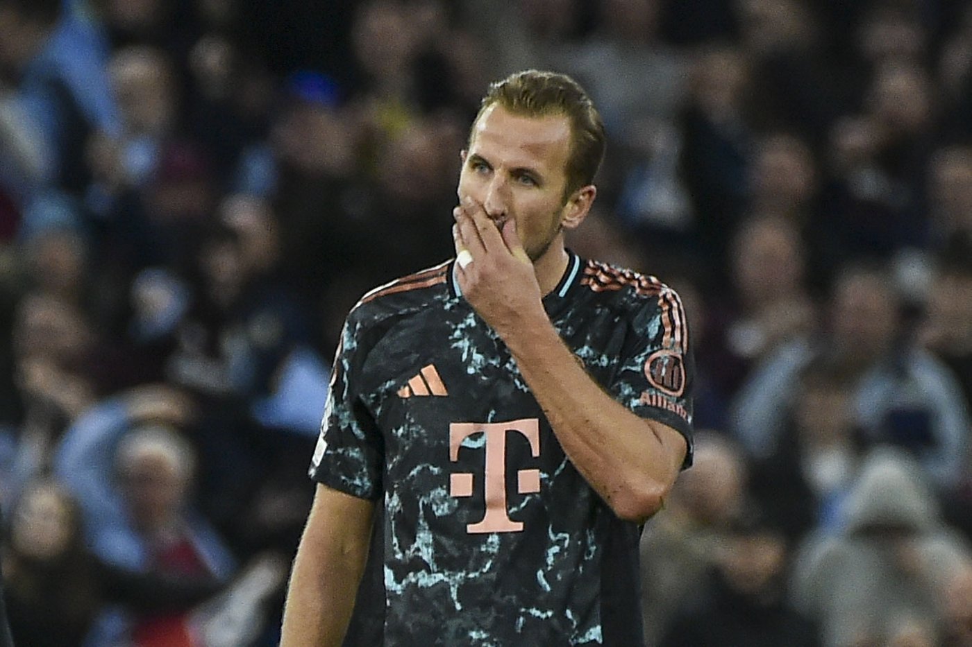 Harry Kane returns but Bayern Munich loses at Aston Villa | iNFOnews.ca Harry Kane returns but Bayern Munich loses at Aston Villa | iNFOnews.ca