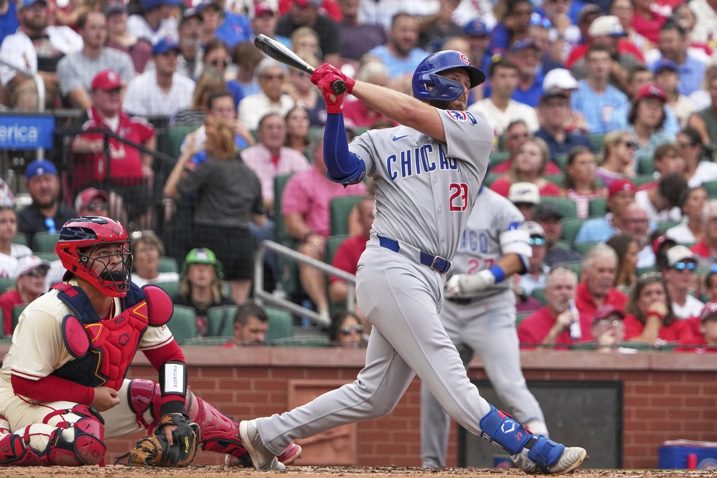 Busch hits a 3-run homer, Shaw adds a solo shot as the Cubs rout the Cardinals 9-1 | iNFOnews.ca