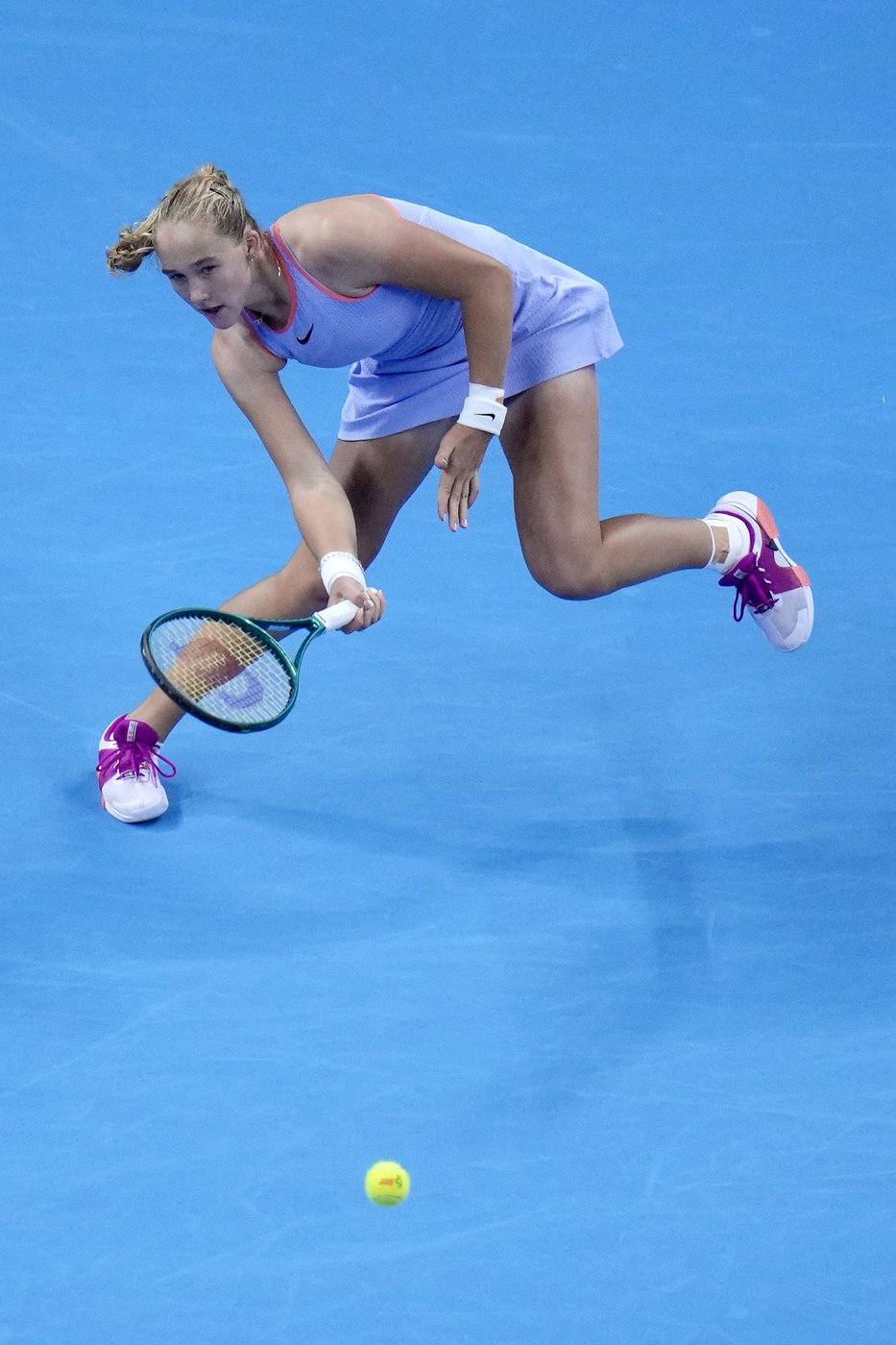 Muchova ends Sabalenka's 15-match winning streak in China Open quarterfinals | iNFOnews.ca Muchova ends Sabalenka's 15-match winning streak in China Open quarterfinals | iNFOnews.ca