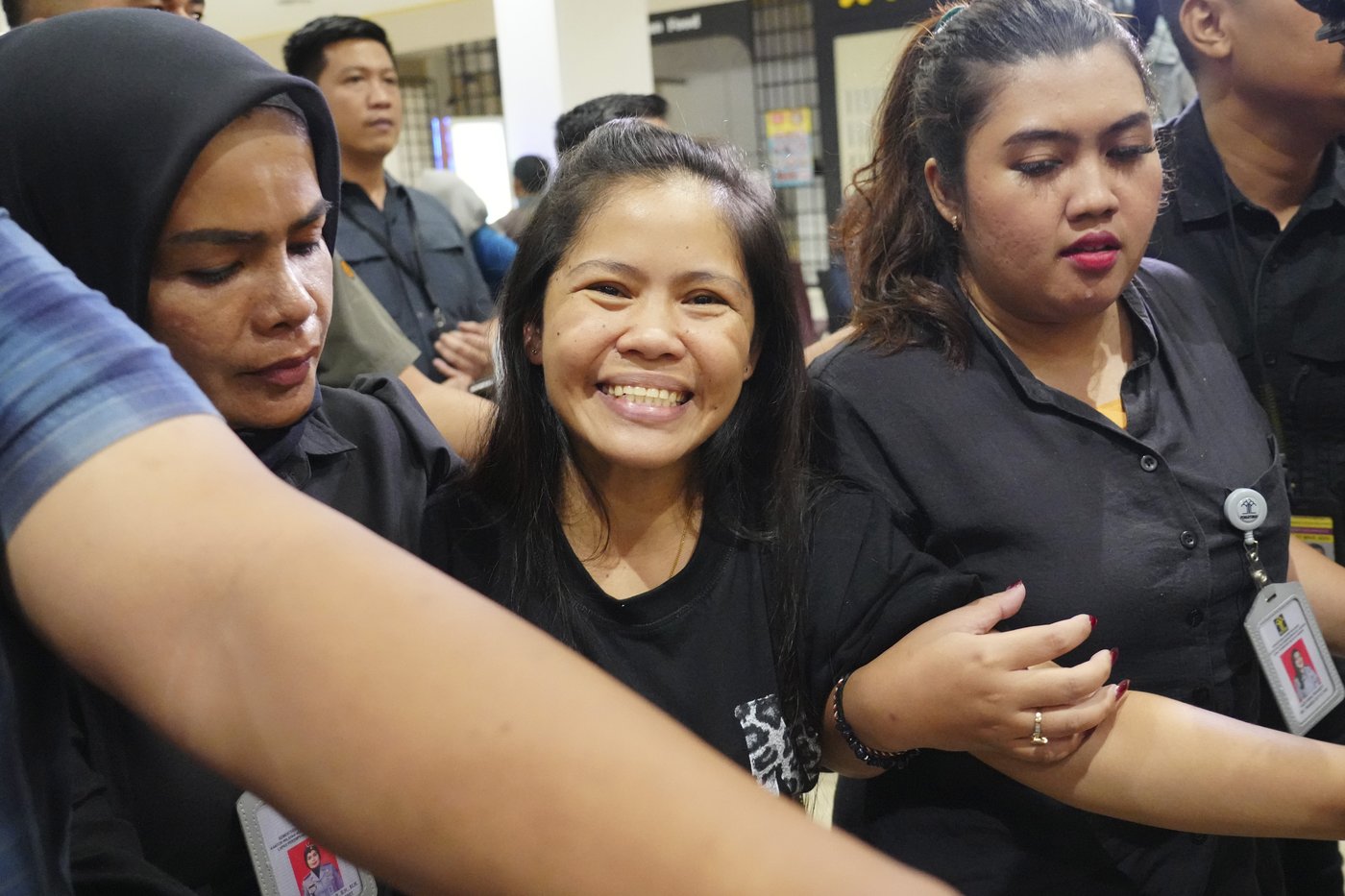 Filipina who won a last-minute reprieve from the Indonesian firing squad in 2015 is to return home | iNFOnews.ca Filipina who won a last-minute reprieve from the Indonesian firing squad in 2015 is to return home | iNFOnews.ca