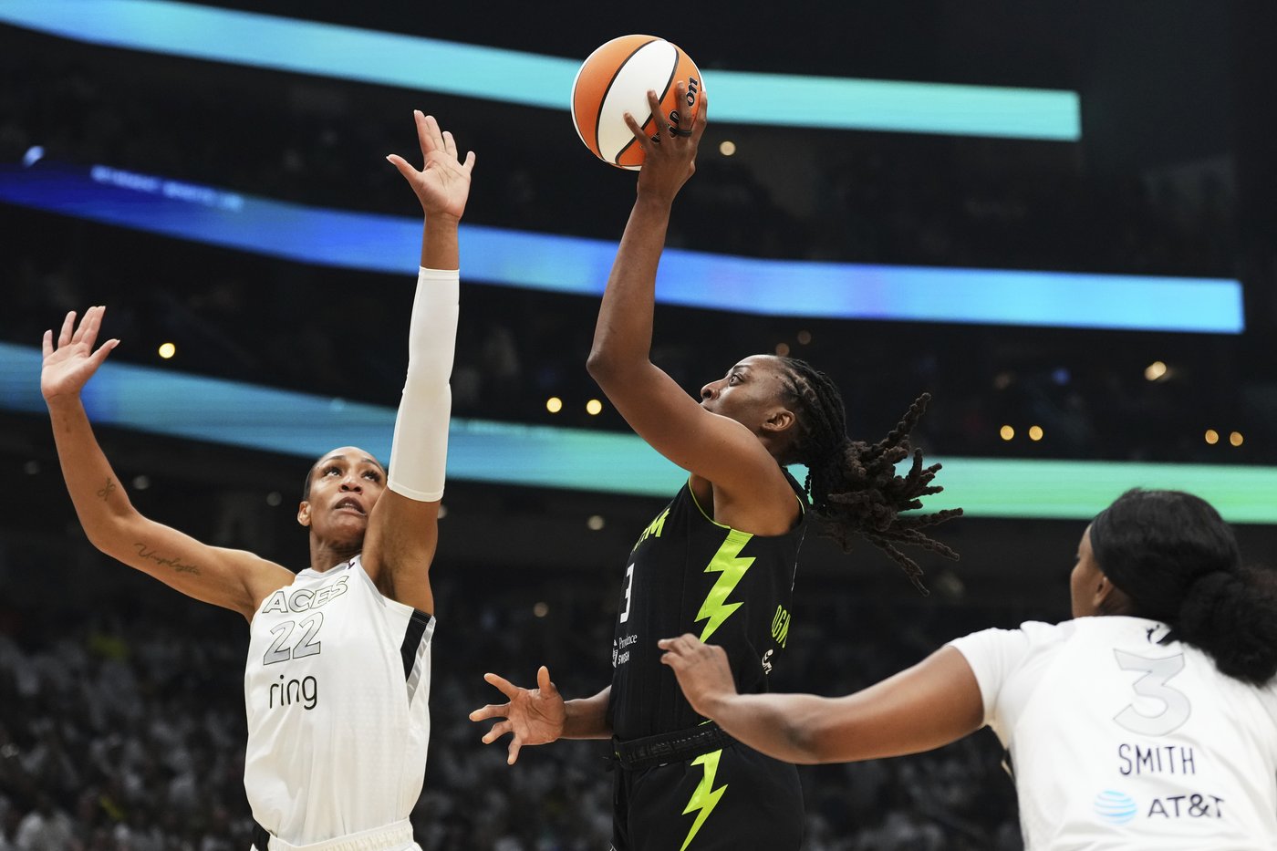 A'ja Wilson and Alanna Smith share WNBA Defensive Player of the Year award | iNFOnews.ca A'ja Wilson and Alanna Smith share WNBA Defensive Player of the Year award | iNFOnews.ca
