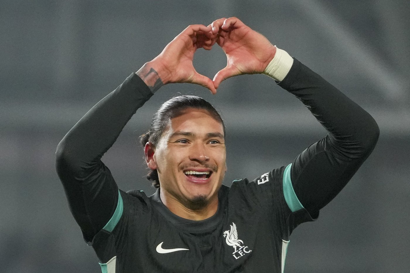 Arsenal slips up in Premier League title race after Nunez rescues win for Liverpool | iNFOnews.ca